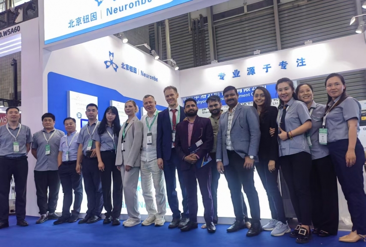 2025年6月24日至26日，第二十四屆世界制藥原料中國展（CPHI China）暨第十九屆世界制藥機(jī)械、包裝設(shè)備與材料中國展（P-MEC China）在上海新國際博覽中心盛大啟幕。